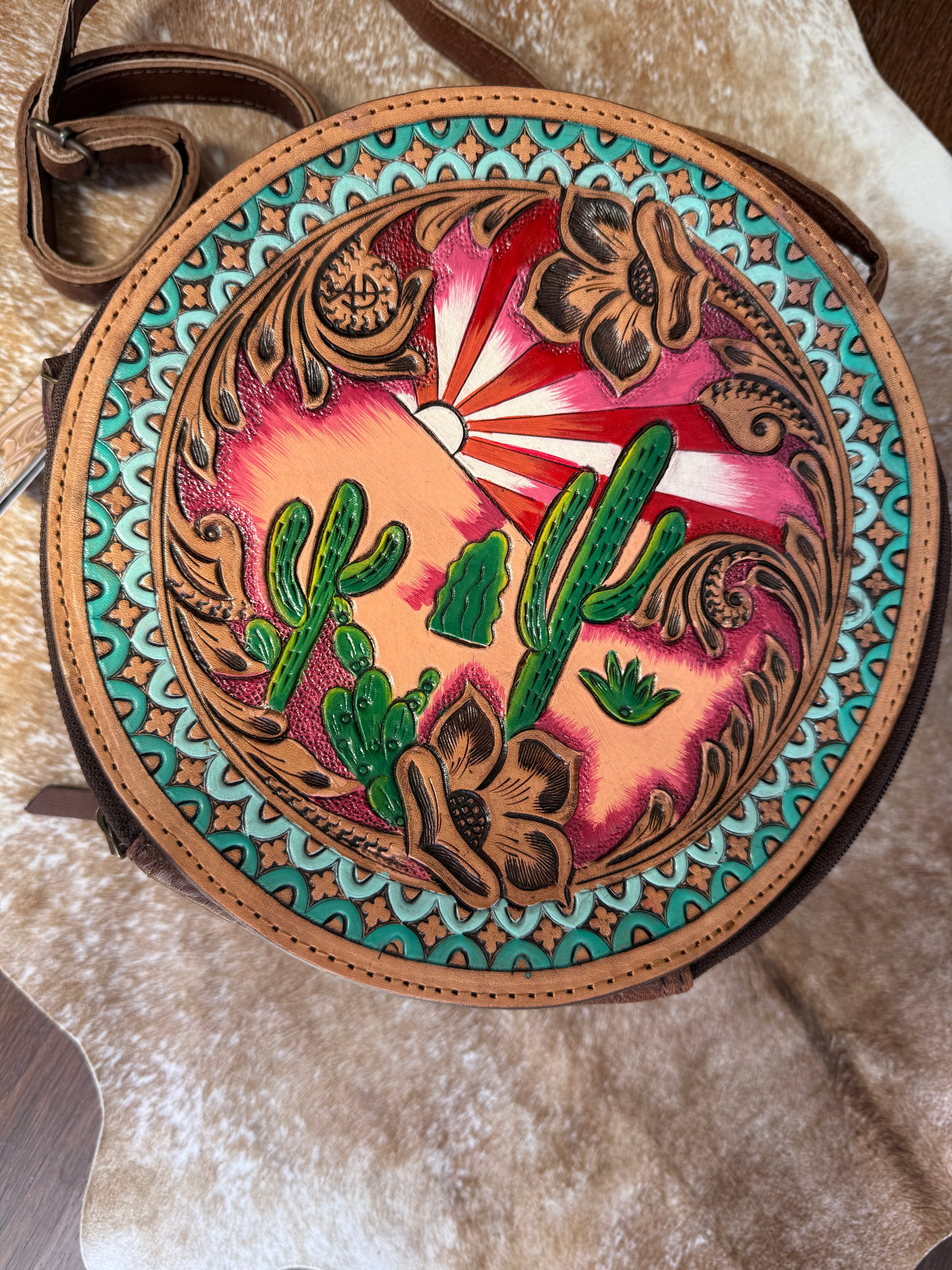 Genuine Western Leather Women Canteen Bag- Cactus