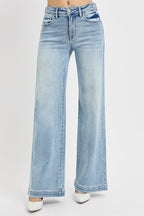 Risen Tummy Control High Rise Wide Leg Adjustable Waist Band Jeans. (Plus Size)