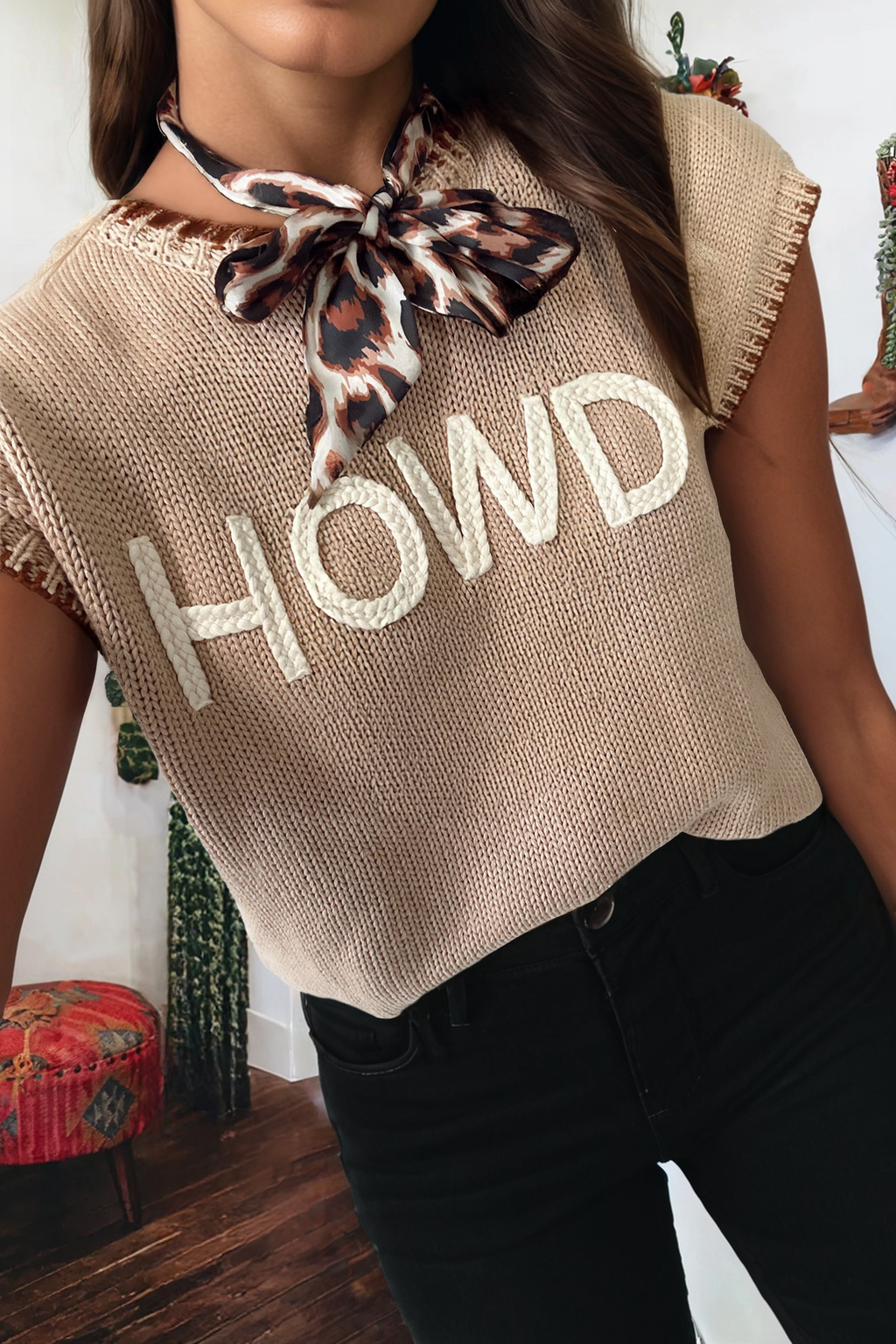 Howdy Embroidered Graphic Western Sweater