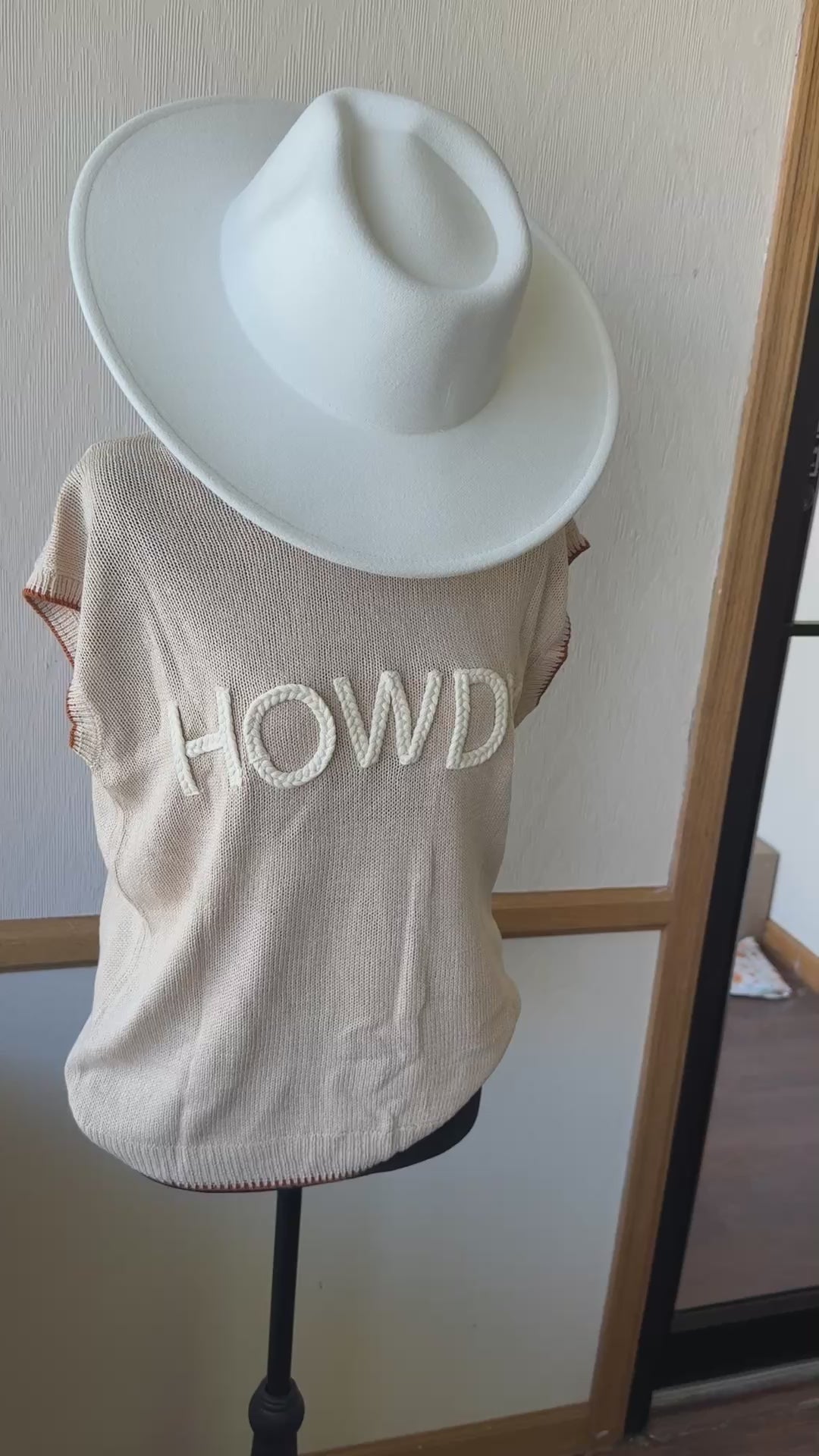 Howdy Embroidered Graphic Western Sweater